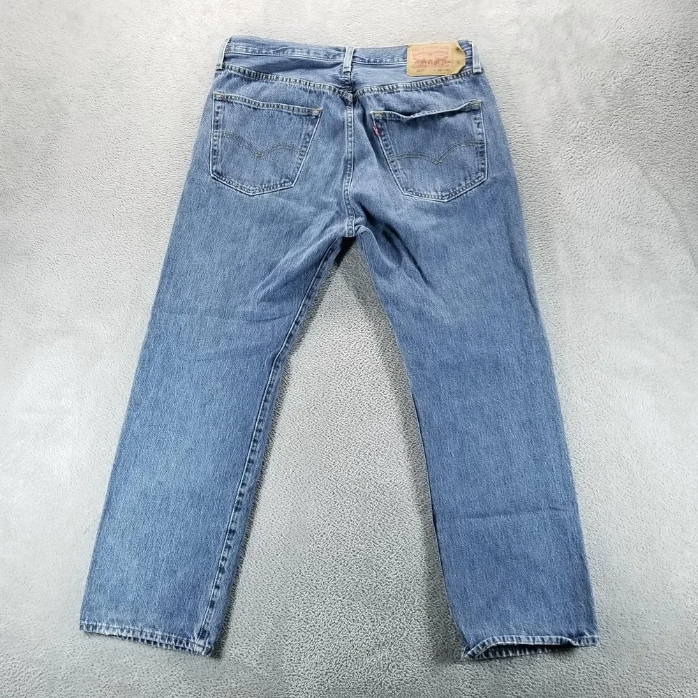 Levis 501 Jeans Mens 36x30 Blue Straight Button Fly Medium Wash Faded‎